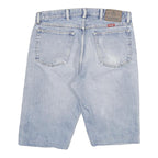 WRANGLER Mens Denim Blue Casual Shorts L W32 Classic Cotton Blend