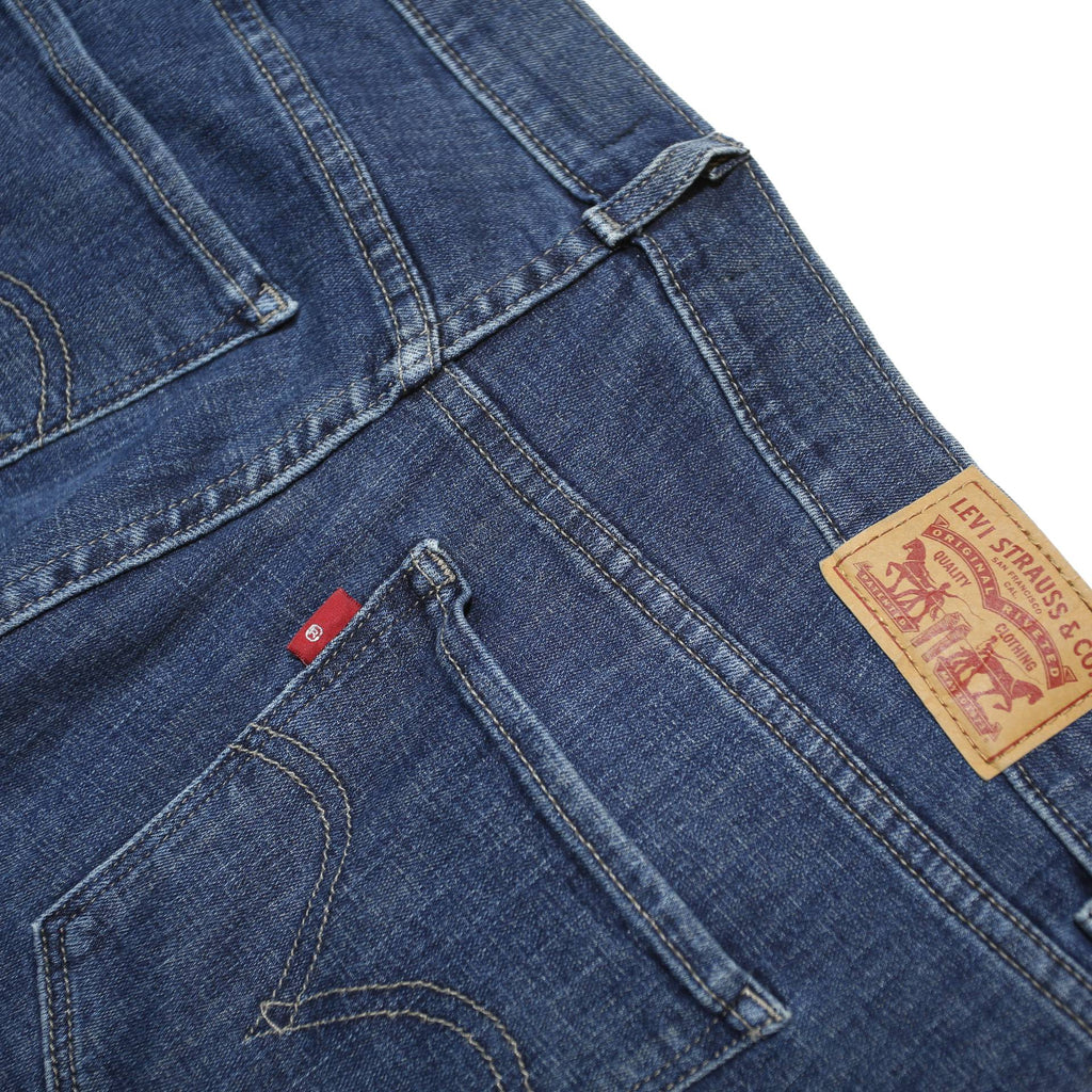 LEVI'S Womens Denim Blue Casual Shorts M W32 Raw Edge Distressed Hem
