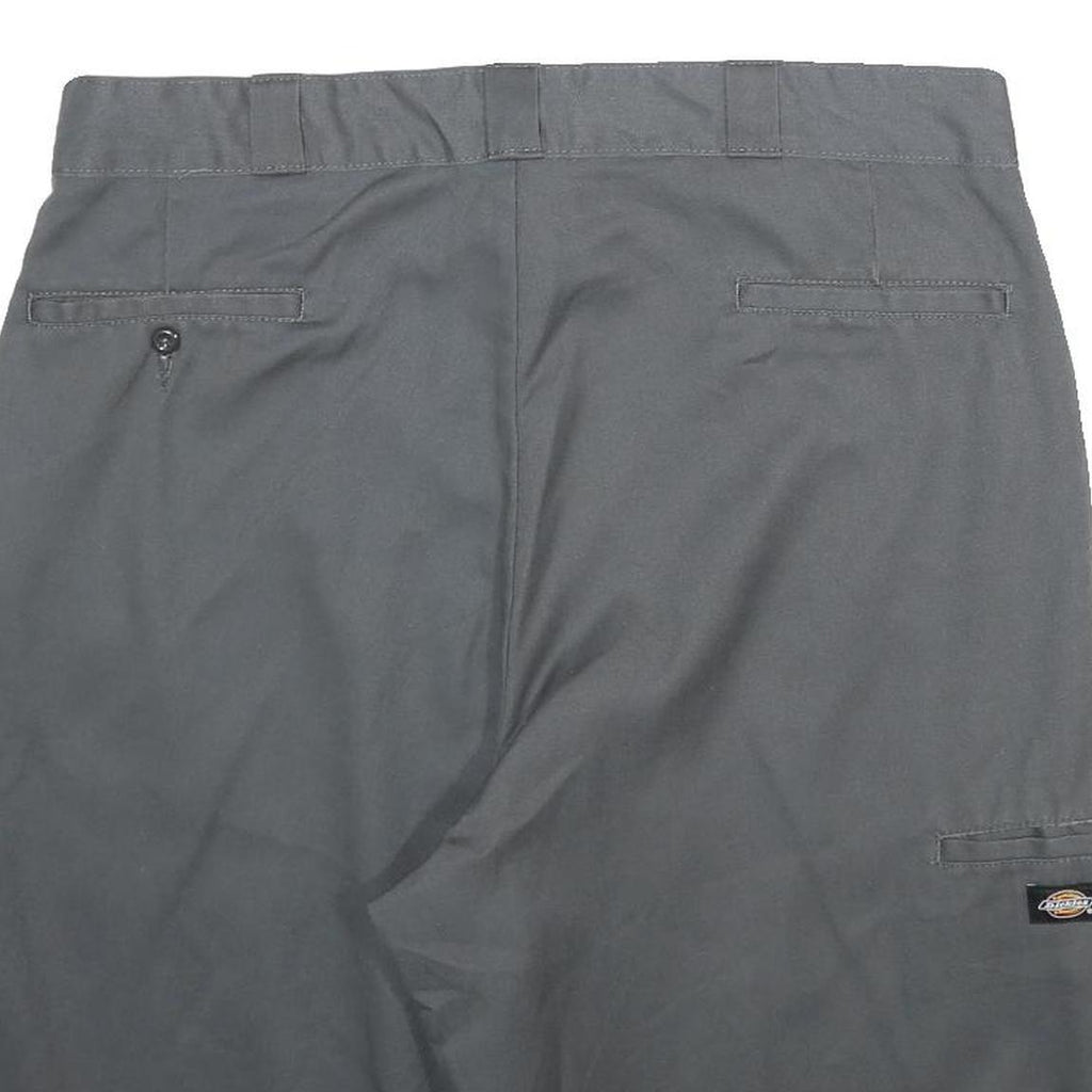 DICKIES Mens Grey Casual Shorts L W36 Workwear Durable Polyester Blend