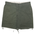 DICKIES Mens Shorts Green Casual Cotton Blend XL W34 Classic Fit Workwear