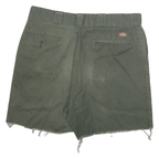 DICKIES Mens Shorts Green Casual Cotton Blend XL W34 Classic Fit Workwear