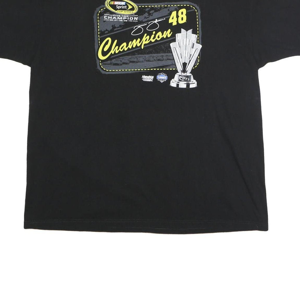 CHASE AUTHENTICS Mens Black NASCAR Champion 2XL Short Sleeve Crew Neck T-Shirt