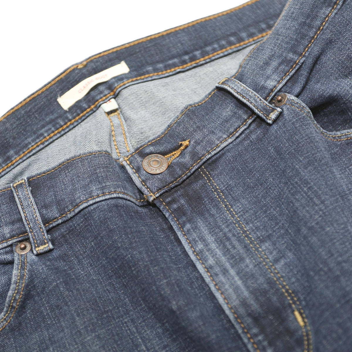 LEVI'S Womens Classic Blue Bootcut Denim Medium W32 L30 Jeans Zip Cotton Blend