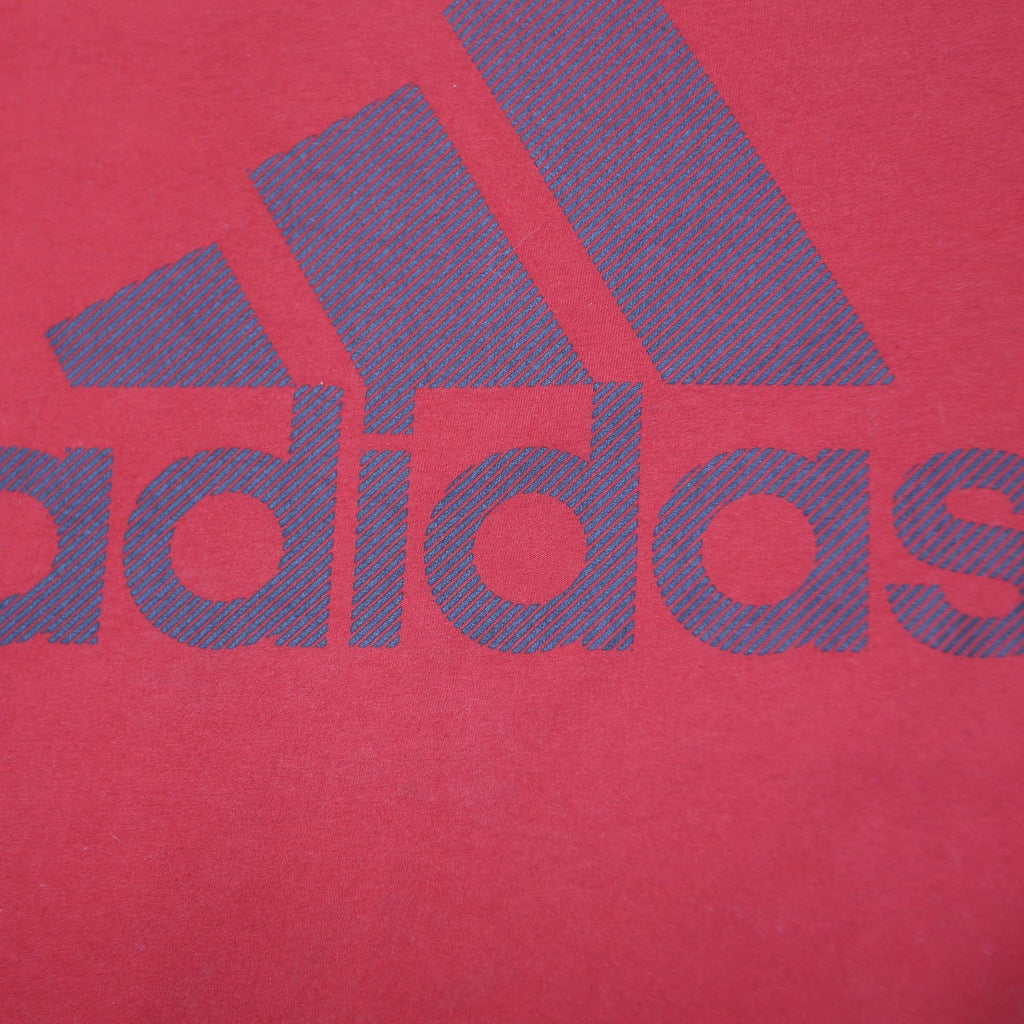 ADIDAS Mens Red Graphic T-Shirt XL Short Sleeve Crew Neck Cotton Blend