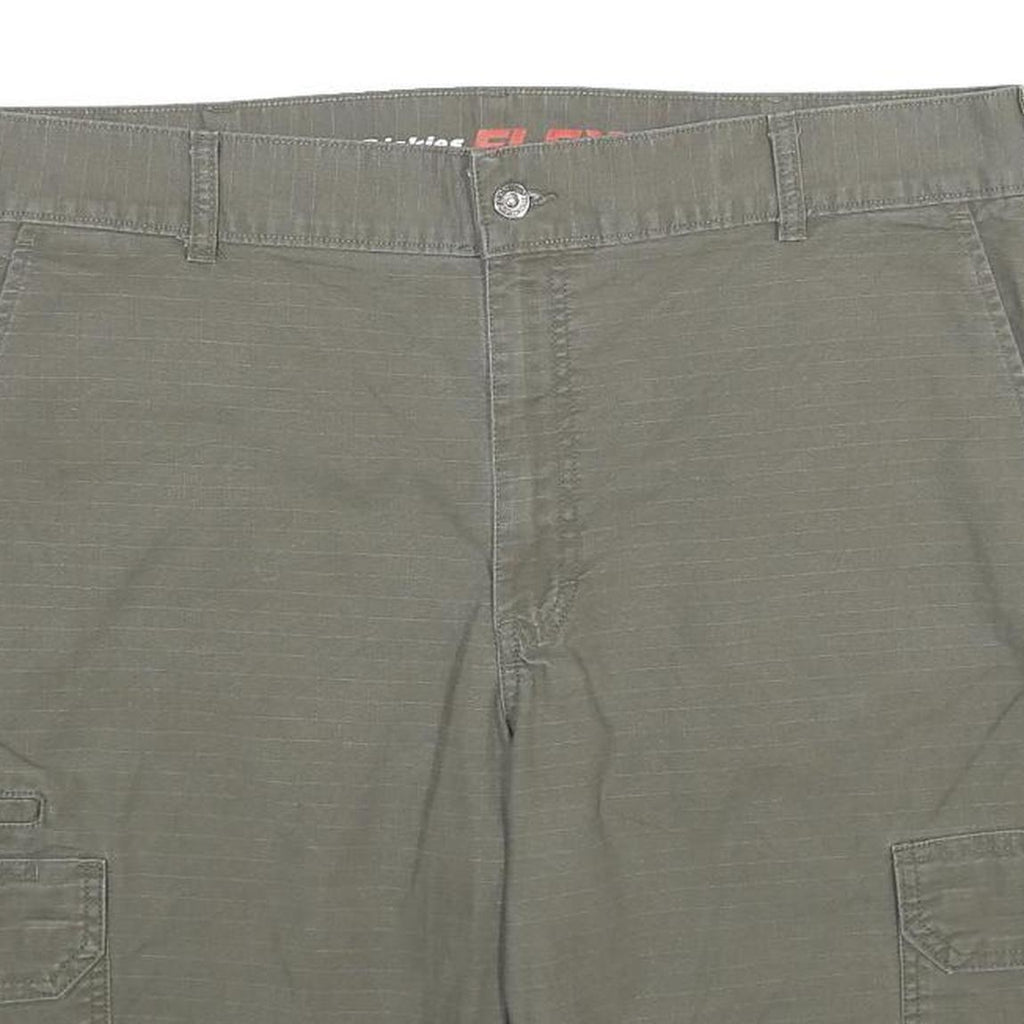 DICKIES Mens Cargo Shorts Green XL W40 Workwear Polyester Blend Casual