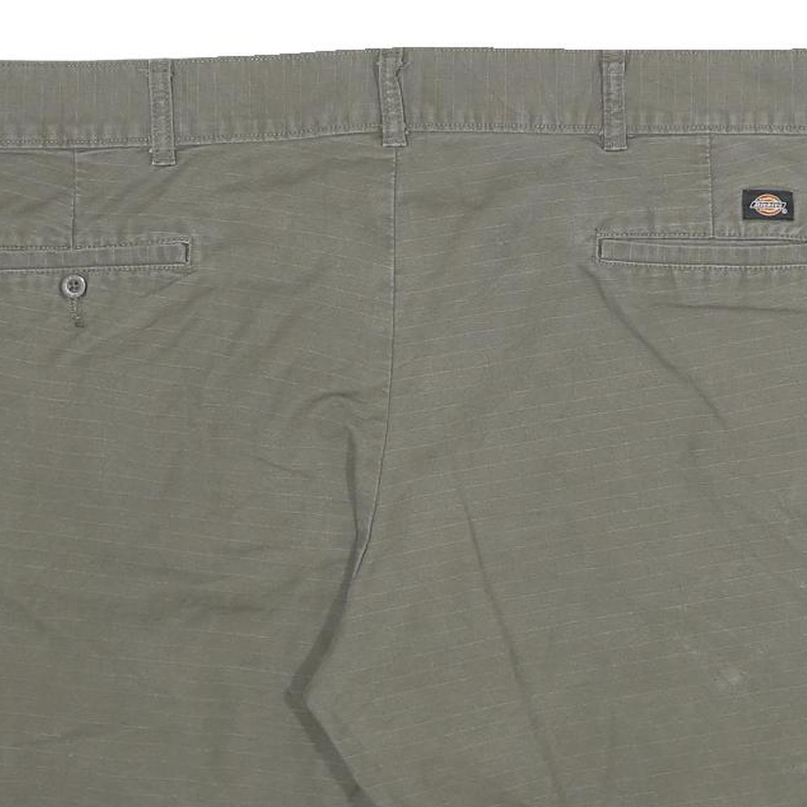 DICKIES Mens Cargo Shorts Green XL W40 Workwear Polyester Blend Casual