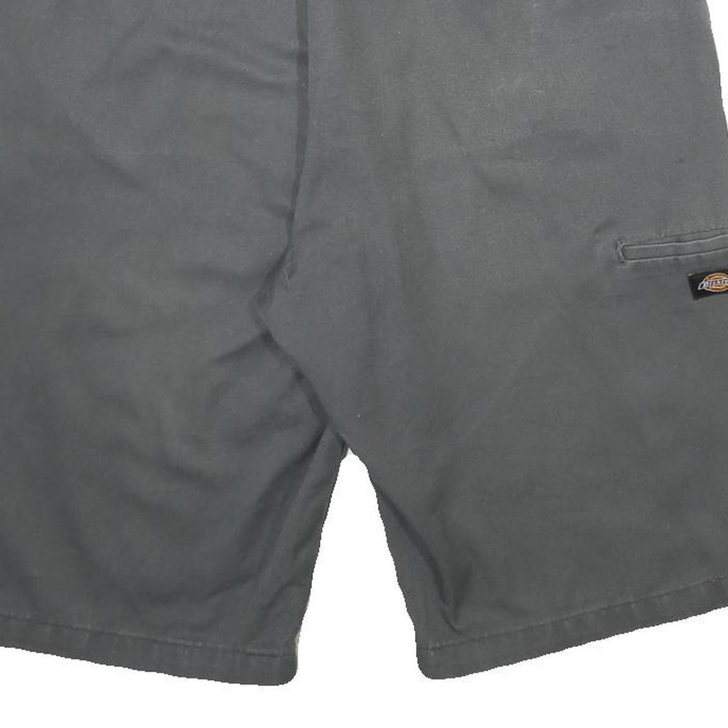 DICKIES Mens Shorts Grey L W36 Workwear Polyester Blend Button Pockets