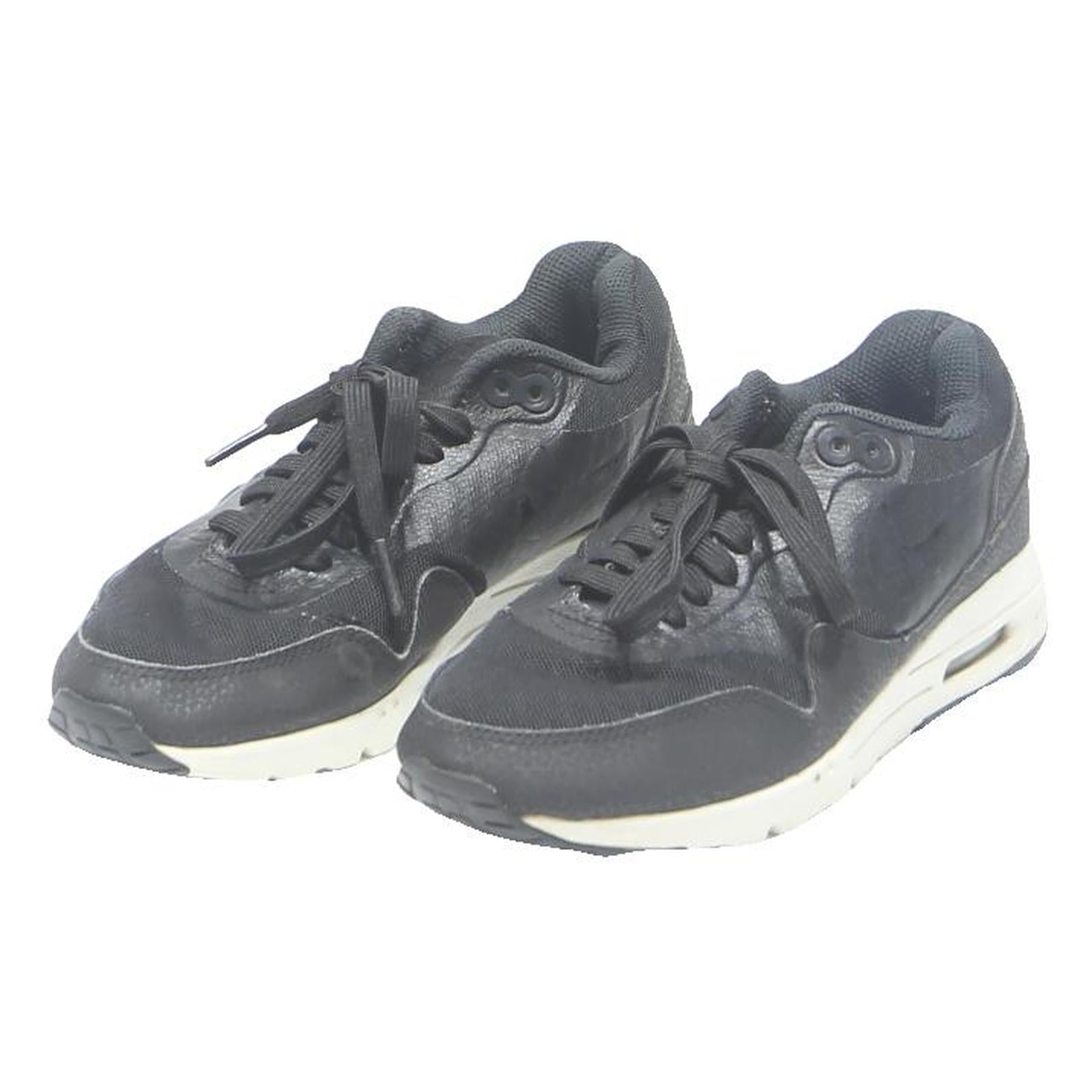 NIKE Air Max 1 Girls Sneaker Footwear Black Synthetic UK 3 Comfort Sport