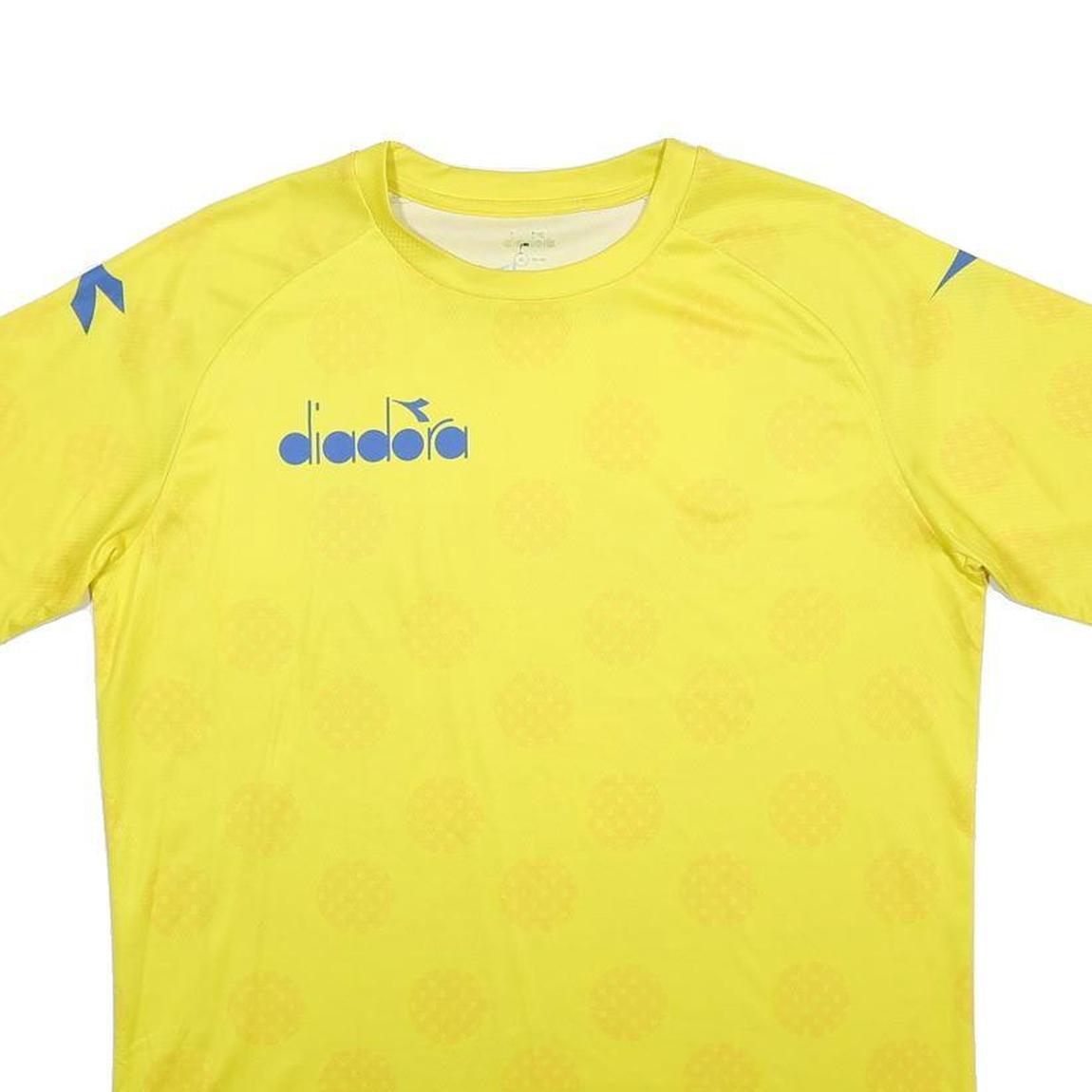 DIADORA Mens Yellow Graphic T-Shirt XL Short Sleeve Crew Neck Sports Casual