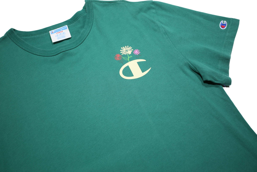CHAMPION Womens Green Cotton T-Shirt L Short Sleeve Crew Neck Floral Logo