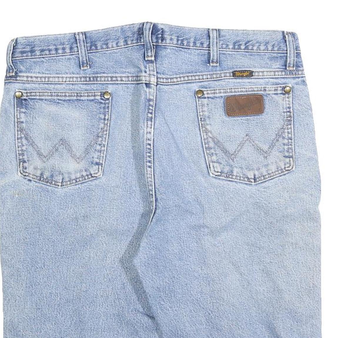 WRANGLER Mens Denim Blue Casual Shorts L W36 Slim Fit Classic Style