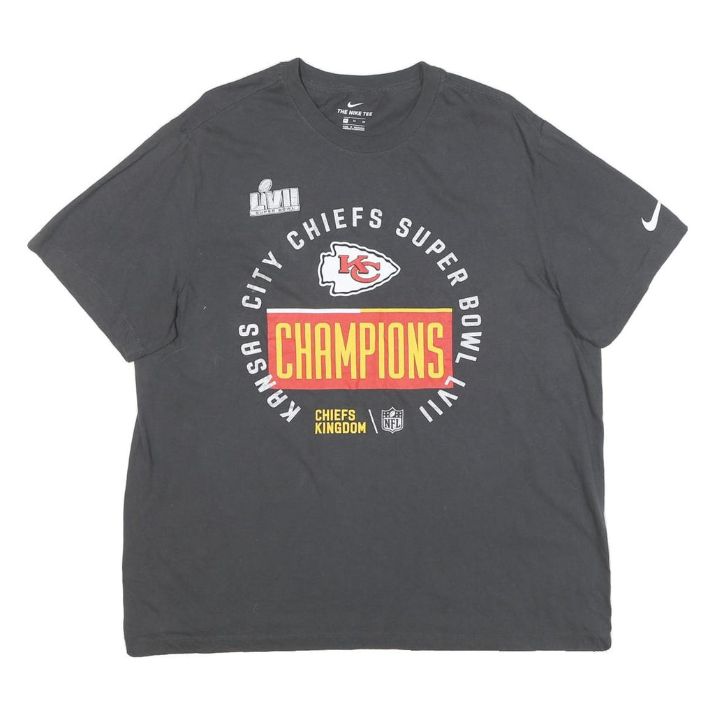 NIKE Mens Black Kansas City Chiefs Super Bowl LVII Champions T-Shirt XL Short