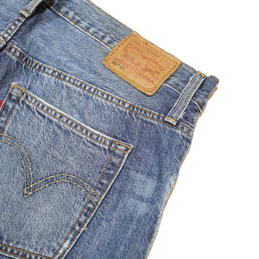 LEVI'S Womens Denim Blue Casual Shorts L W34 Distressed Style