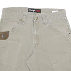 WRANGLER Mens Shorts Beige Casual L W32 Cotton Blend Utility Workwear Relaxed