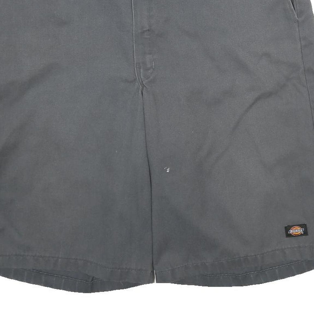 DICKIES Mens Shorts Grey Casual XL W40 Polyester Blend Workwear