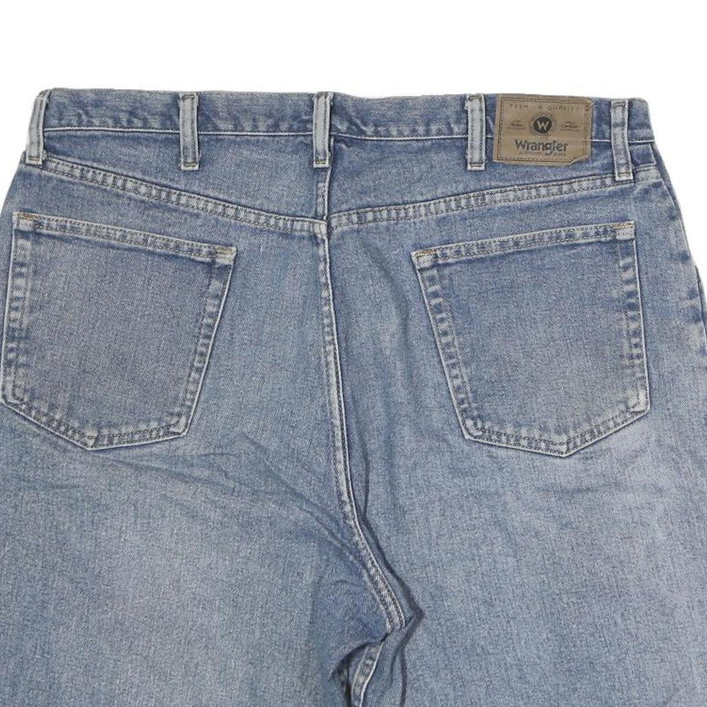 WRANGLER Mens Denim Blue Cotton Shorts M W36 Classic Fit Casual 5-Pocket