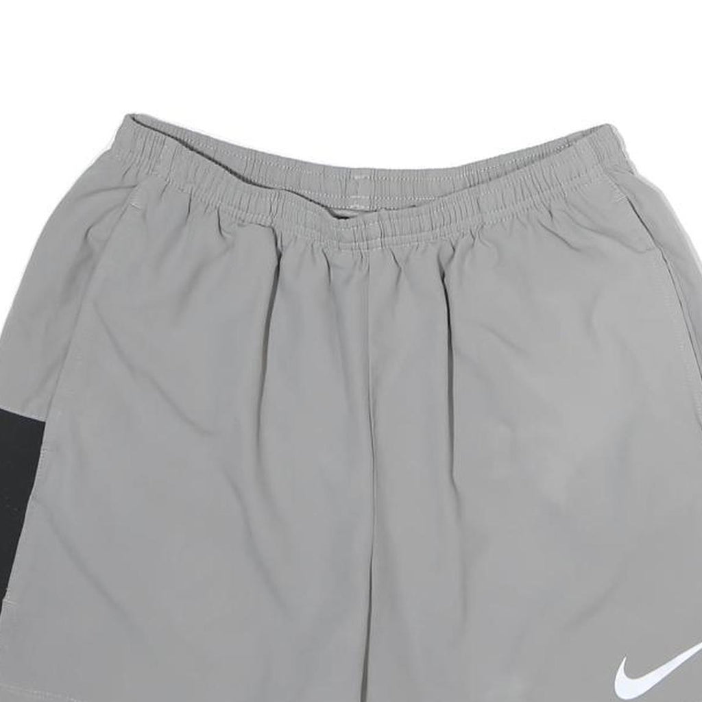 NIKE Mens Shorts Grey & Black Casual M W26 Polyester Sportswear