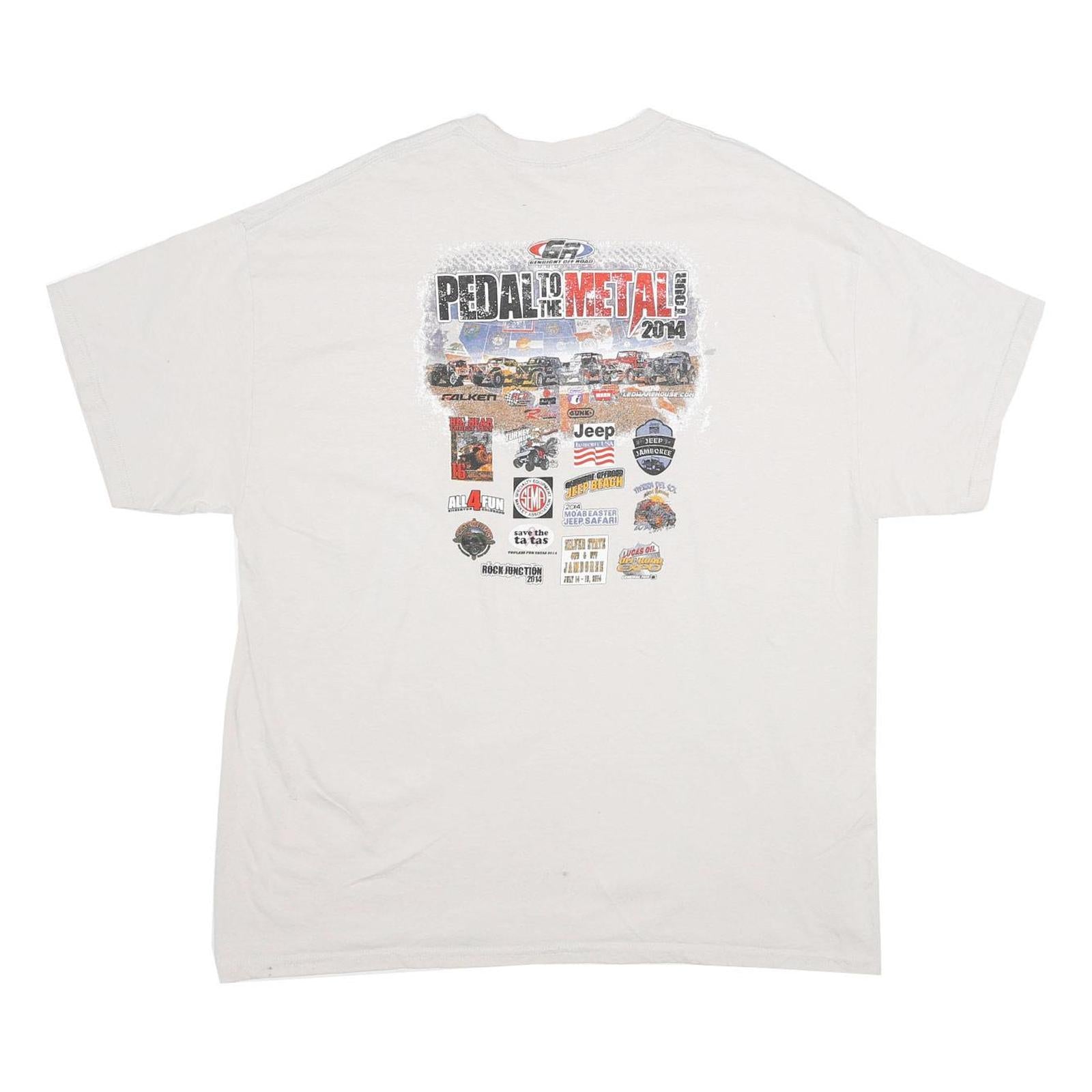 GILDAN Mens White Pedal To The Metal Graphic T-Shirt XL Short Sleeve Crew Neck