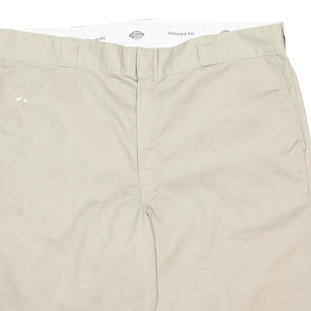 DICKIES Mens Shorts Beige Casual XL W40 Cotton Comfortable Workwear
