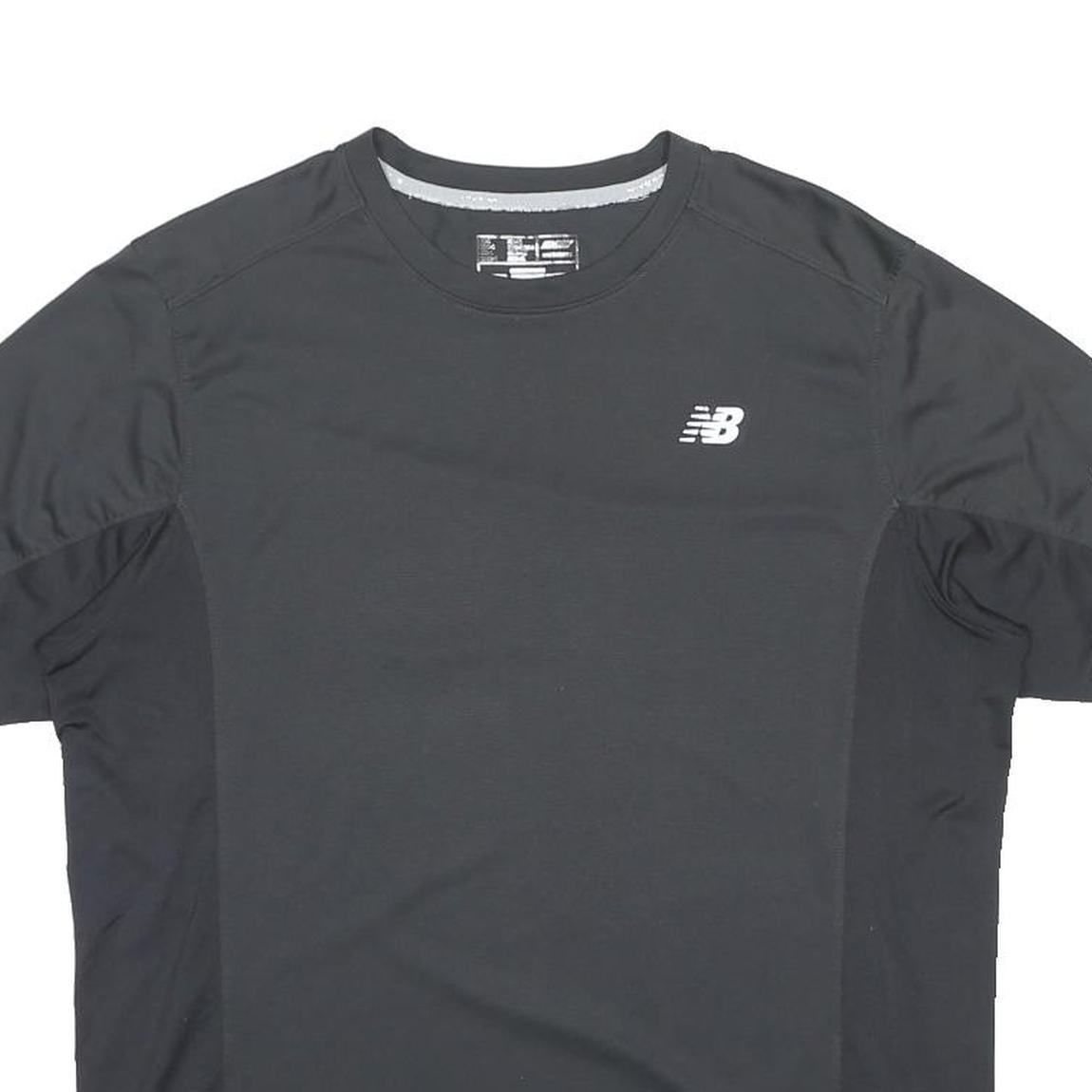 NEW BALANCE Womens Black Athletic T-Shirt M Short Sleeve Crew Neck Performance