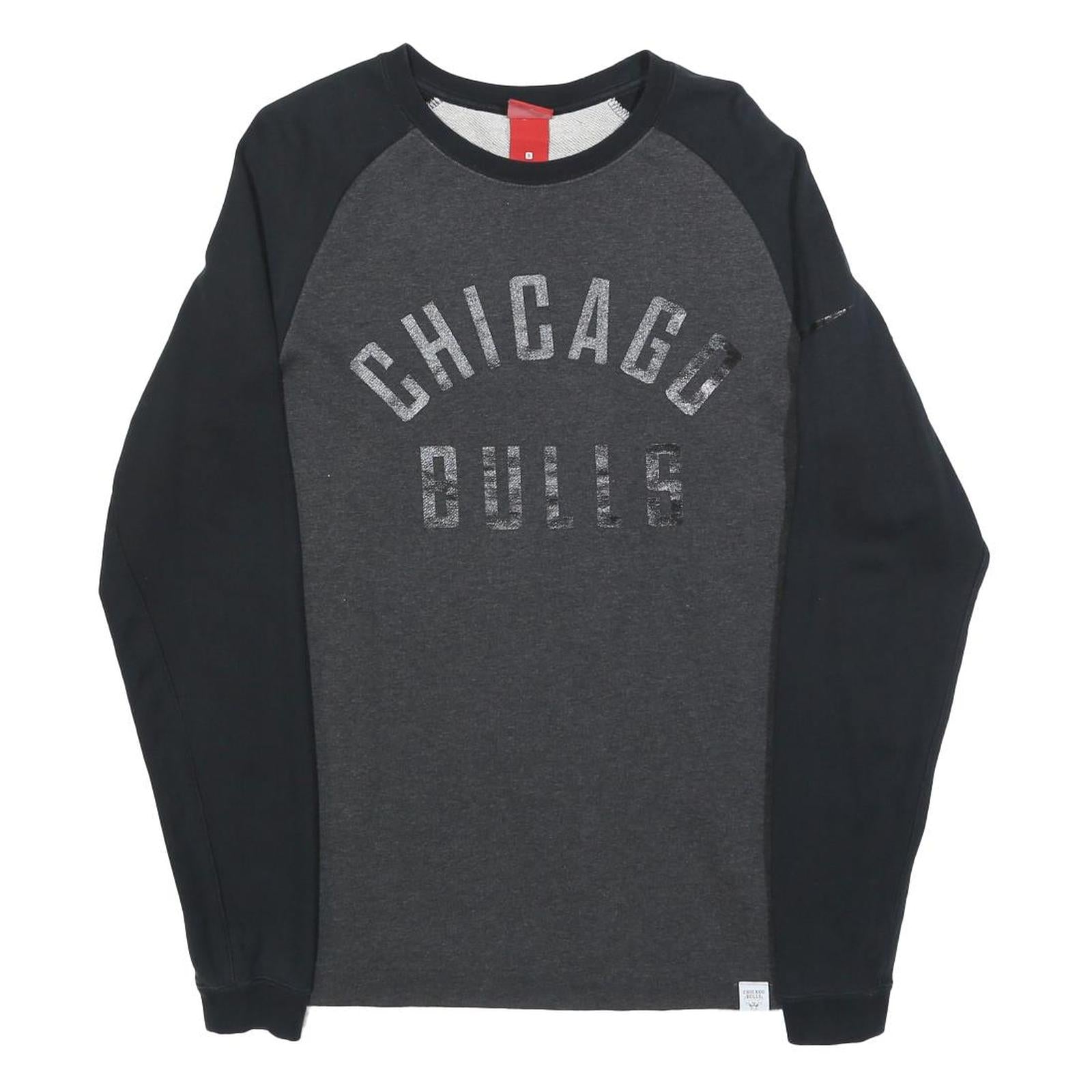 NIKE Mens Black & Grey Chicago Bulls Crew Neck S Cotton Blend Sweatshirt