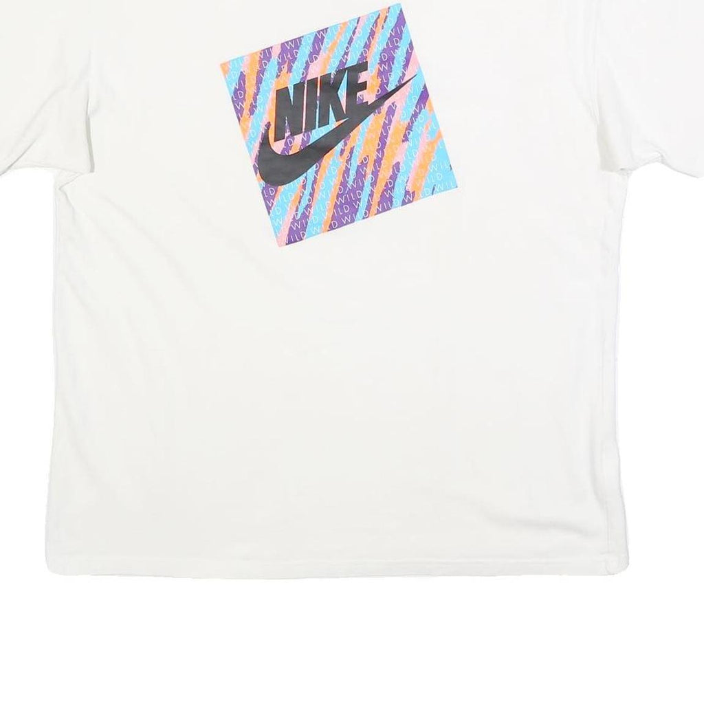 NIKE Mens White Graphic T-Shirt L Short Sleeve Crew Neck Crazy Wild Text Print