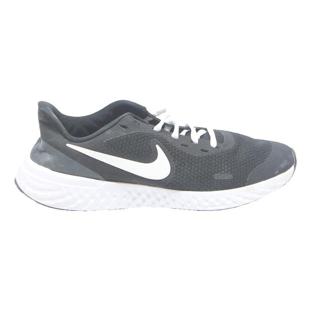 NIKE Revolution Womens Black & White Low Top Trainers Synthetic UK 6 Lightweight