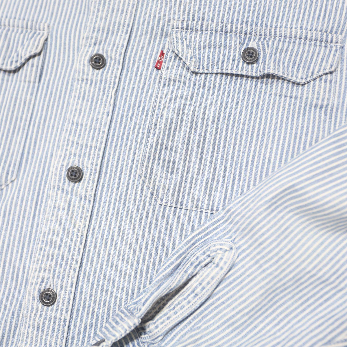 LEVI'S Mens Blue & White Striped Shirt M Cotton Button Front Casual