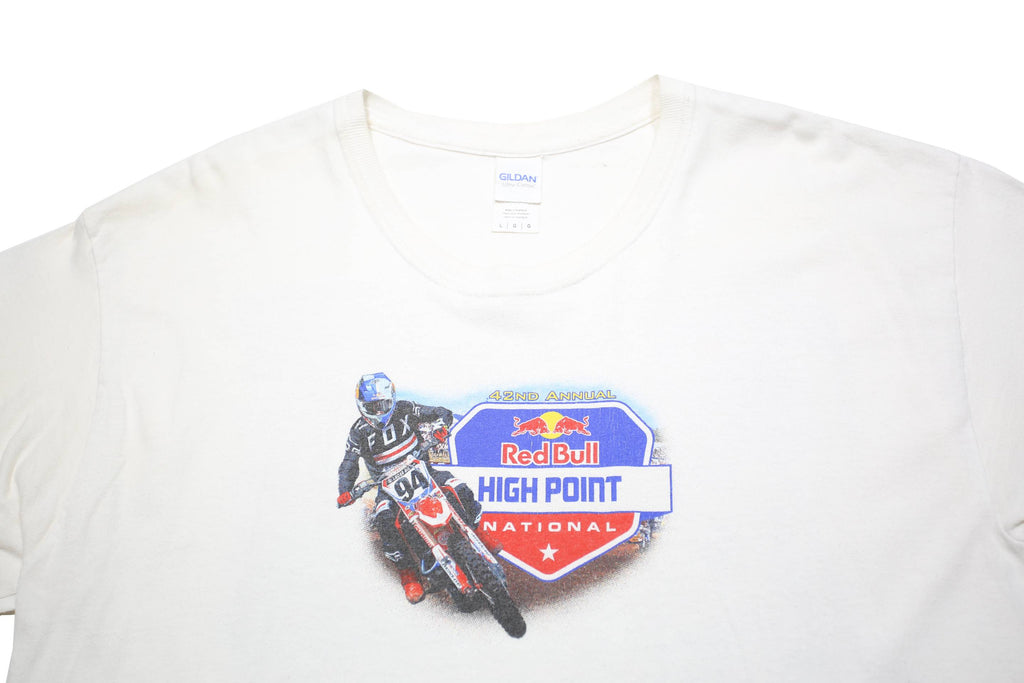 GILDAN Mens White Red Bull High Point National Graphic T-Shirt L Short Sleeve