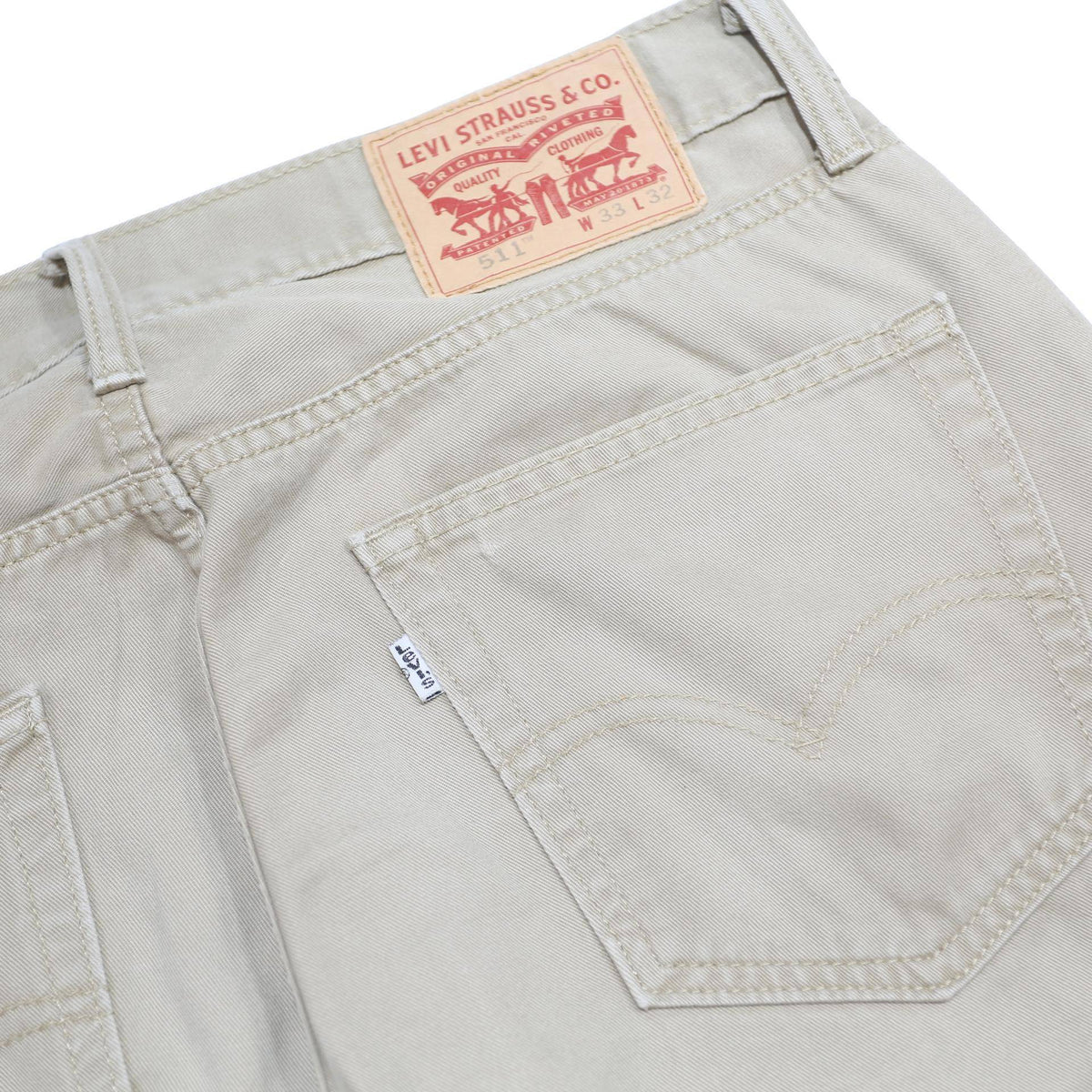 LEVI'S Mens Cotton Slim Beige Trousers W33 L32 Zip Closure Classic Fit Stylish