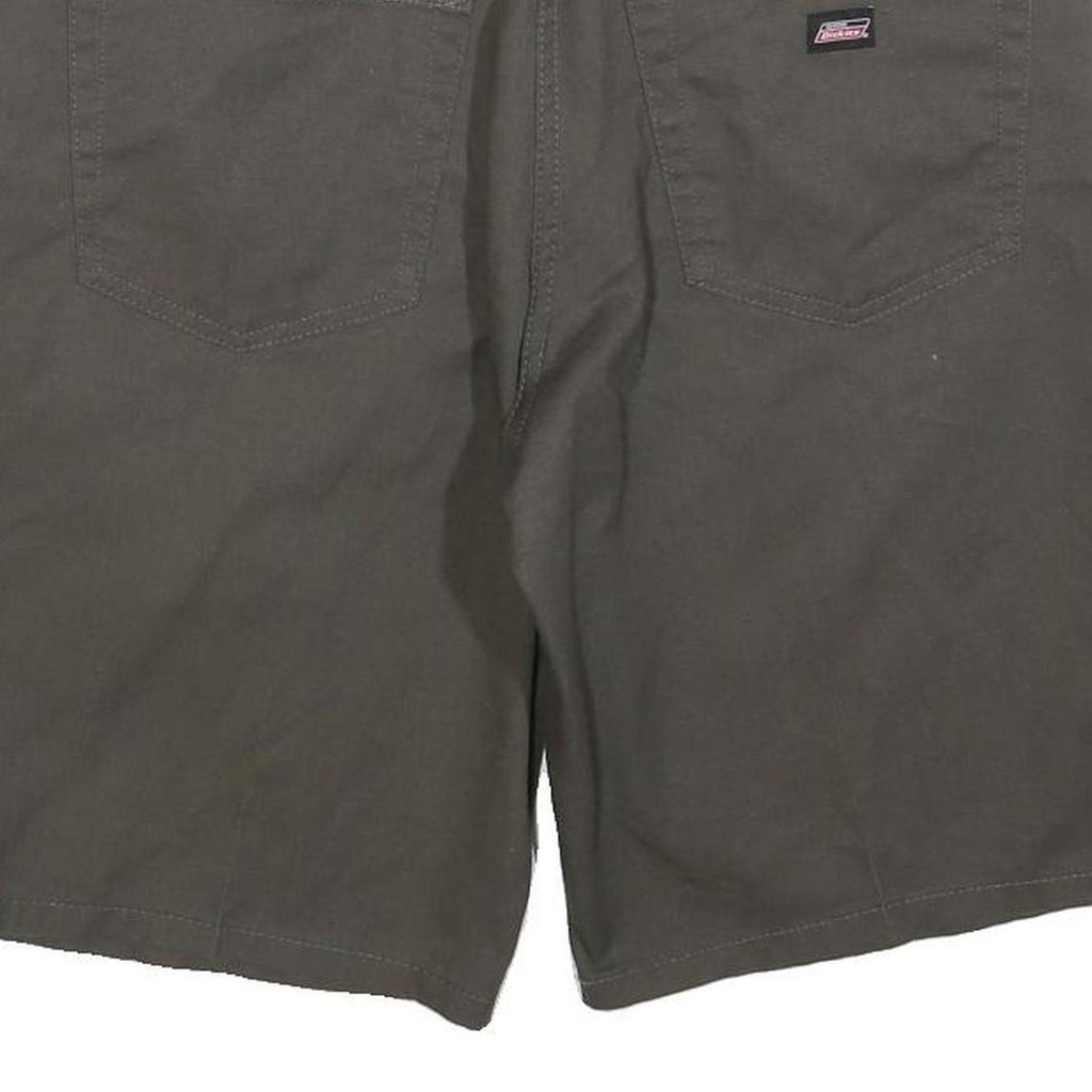 DICKIES Mens Shorts Grey Casual L W34 Cotton Blend Comfortable Pockets
