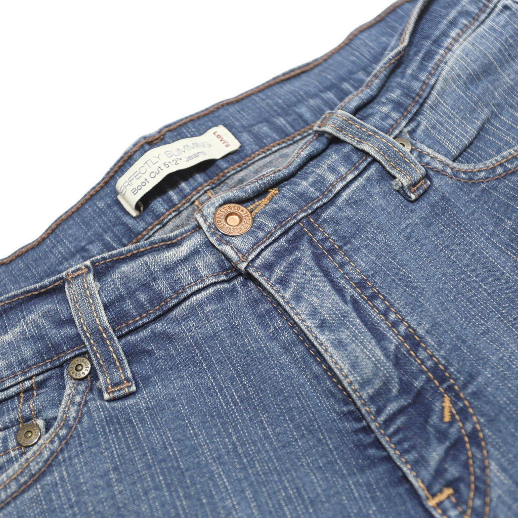 LEVI'S Womens Jeans Blue Relaxed Bootcut Denim Medium W30 L28 Classic Style