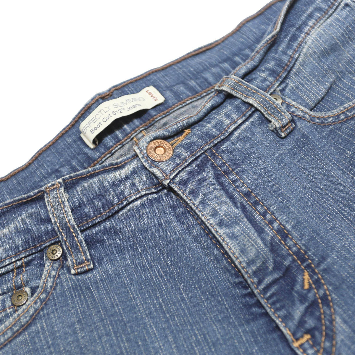 LEVI'S Womens Jeans Blue Relaxed Bootcut Denim Medium W30 L28 Classic Style
