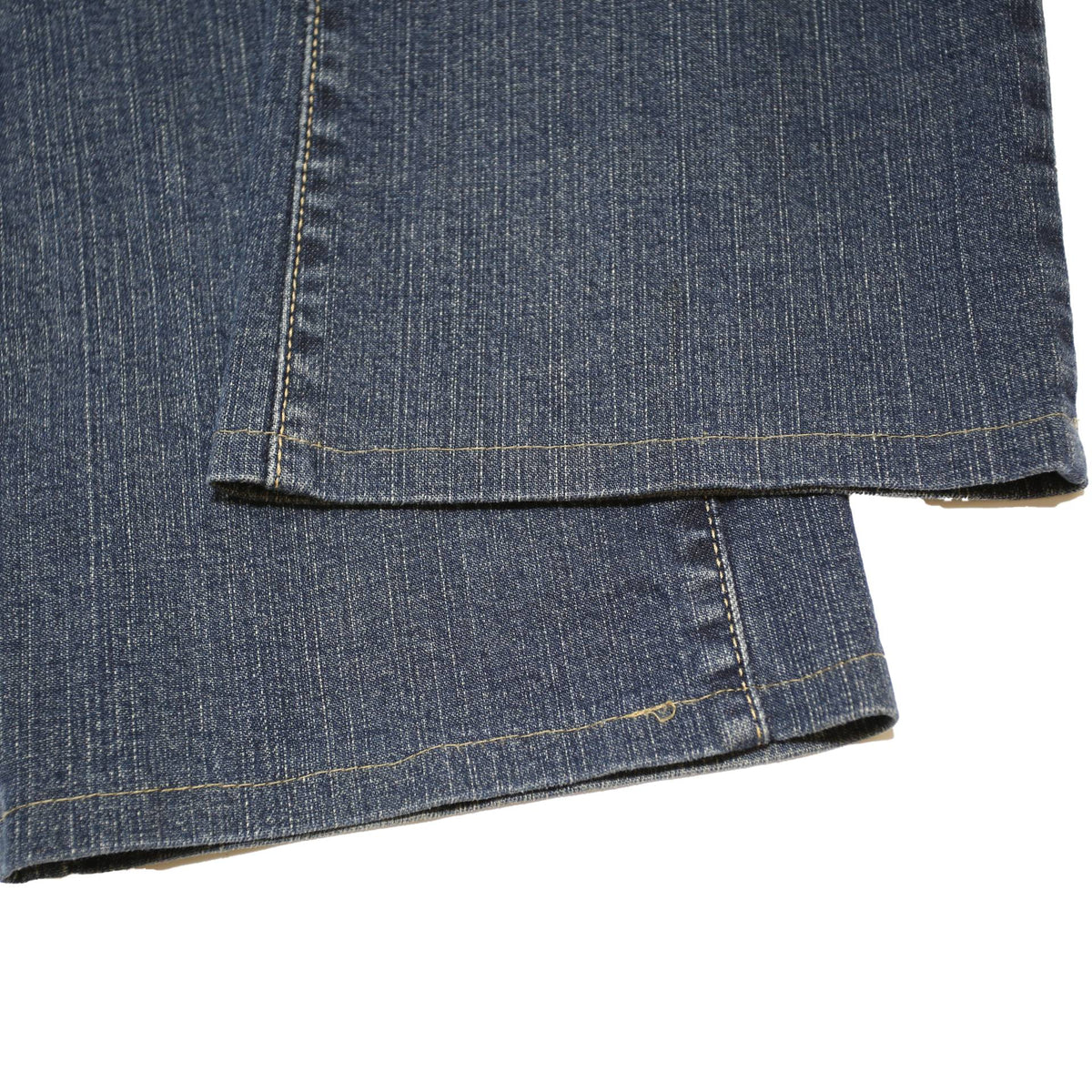 LEVI'S 550 Womens Relaxed Bootcut Denim Medium W32 L26 Classic Cotton Blend