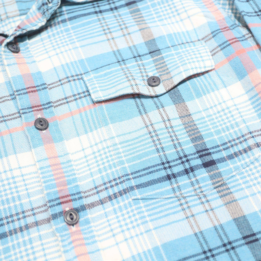 PATAGONIA Mens Blue & White Plaid Shirt M Cotton Long Sleeve Casual Outdoor