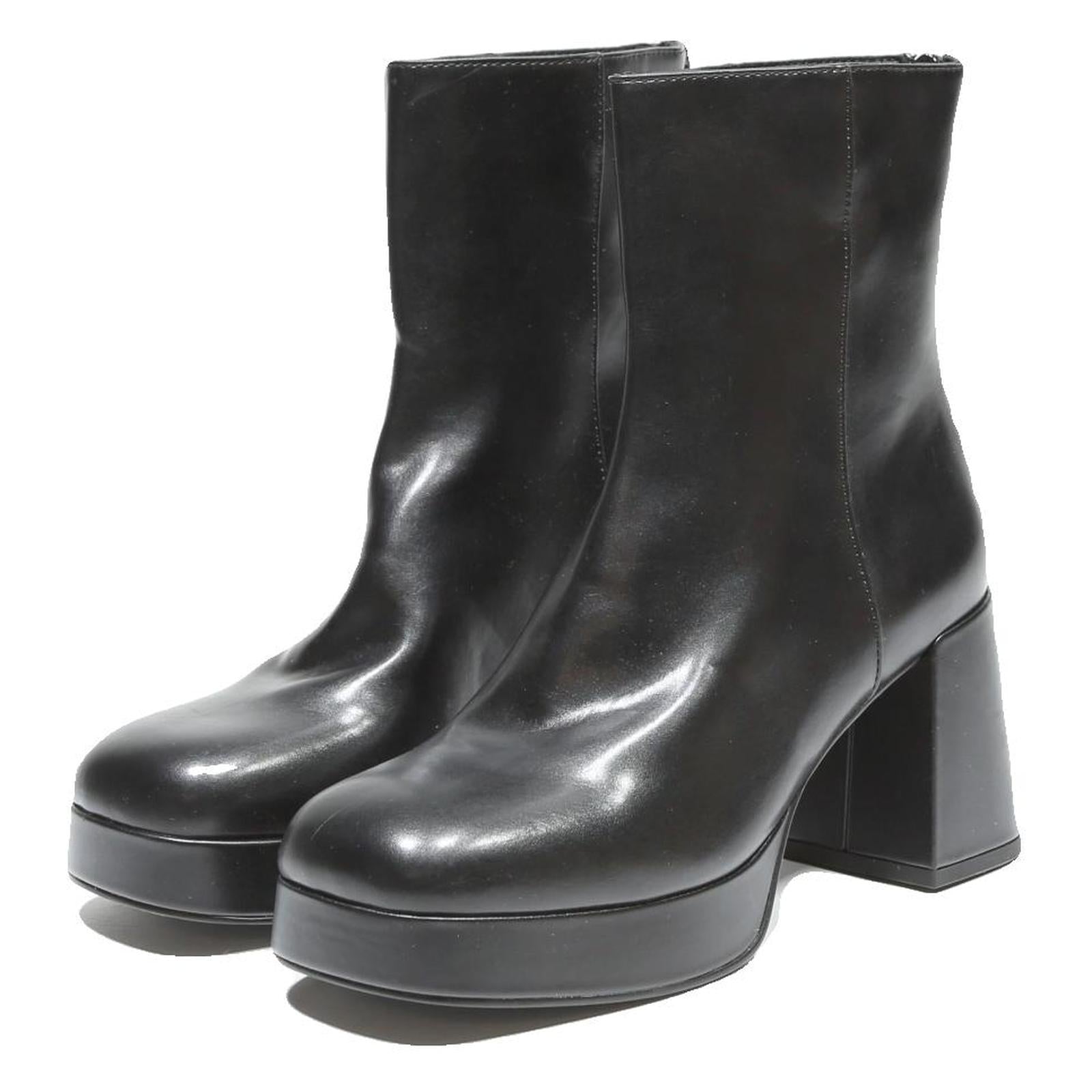 CHARLES & KEITH Womens Black Leather Ankle Boots UK 3 Platform Heel Stylish