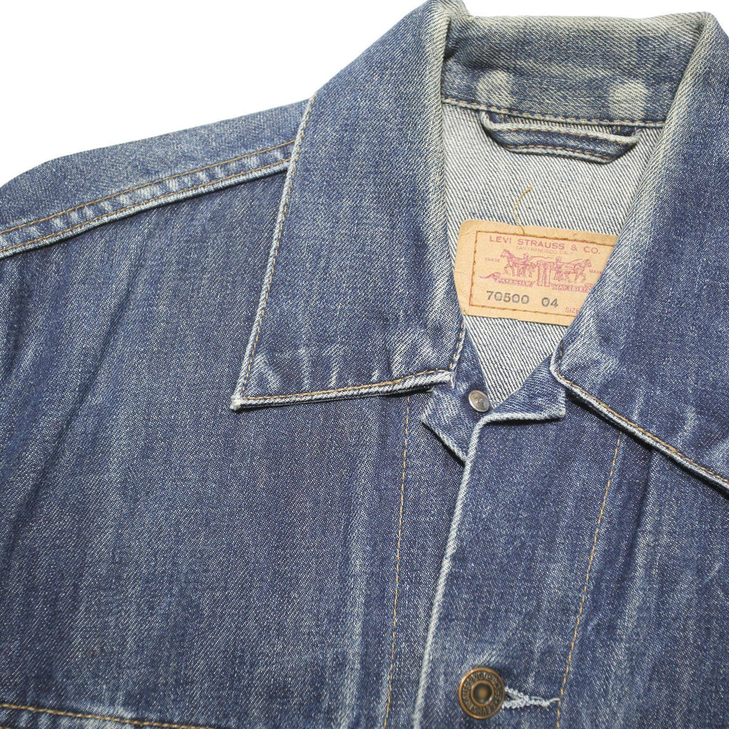 LEVI'S Womens Blue Denim Jacket L Cotton Blend Classic Button Closure