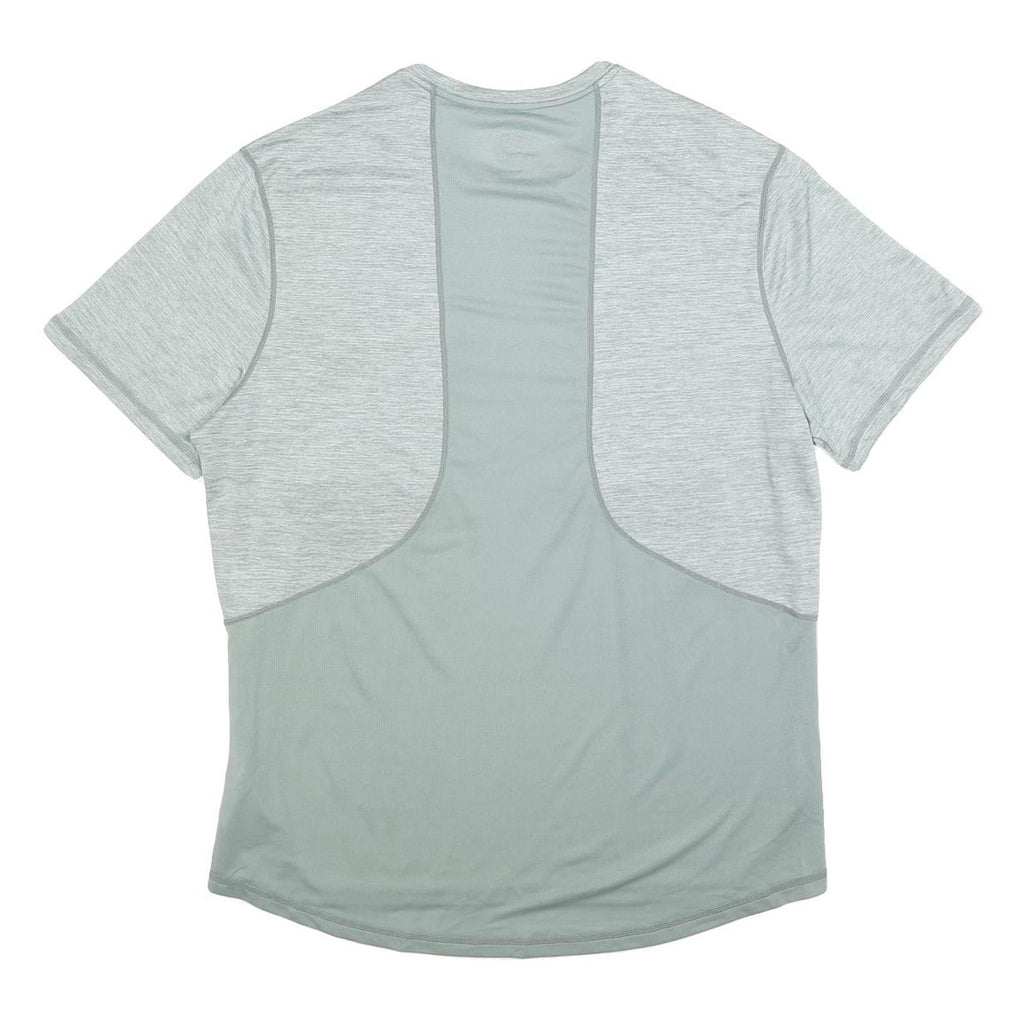 UMBRO Mens Grey Light Blue Sports T-Shirt XL Short Sleeve Crew Neck Performance
