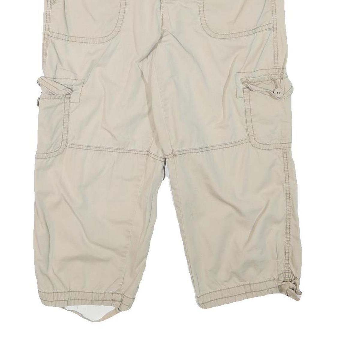 ST JOHNS BAY Womens Beige Casual Cargo Shorts L W31 Cotton Blend Utility 3/4