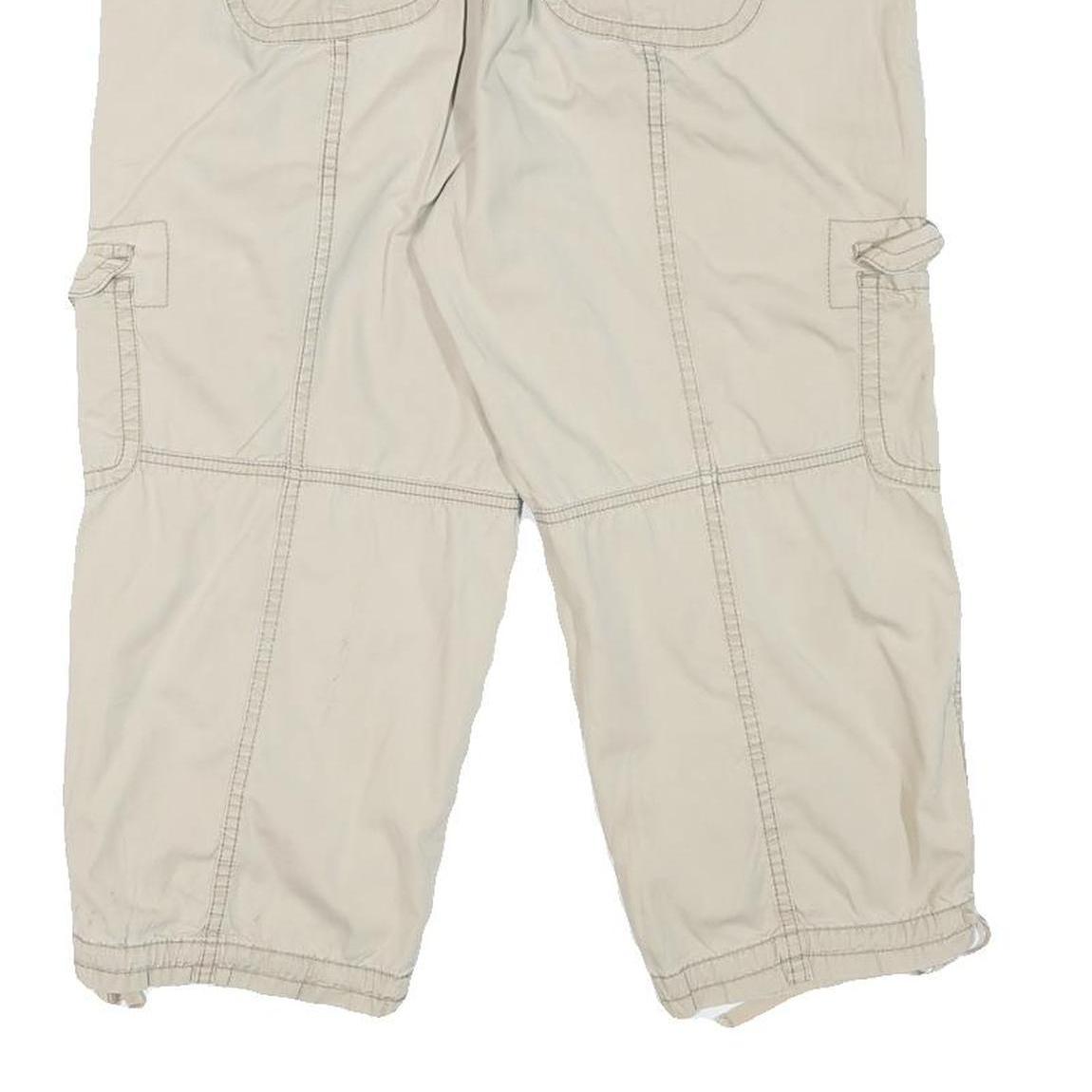 ST JOHNS BAY Womens Beige Casual Cargo Shorts L W31 Cotton Blend Utility 3/4