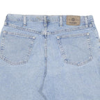 WRANGLER Mens Shorts Blue Denim Casual L W36 Classic Fit Cotton Blend