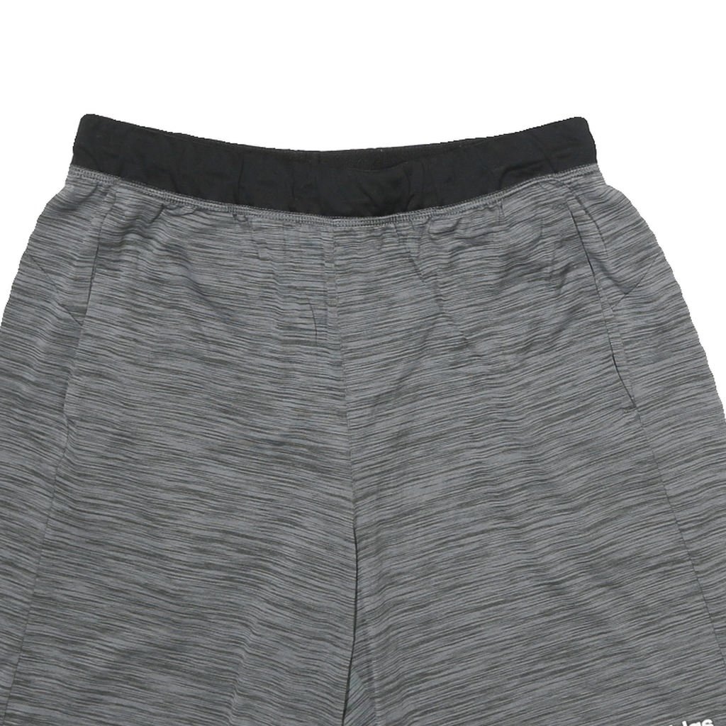 ADIDAS Mens Grey Casual Shorts L W28 Polyester Blend Comfort Fit Sports