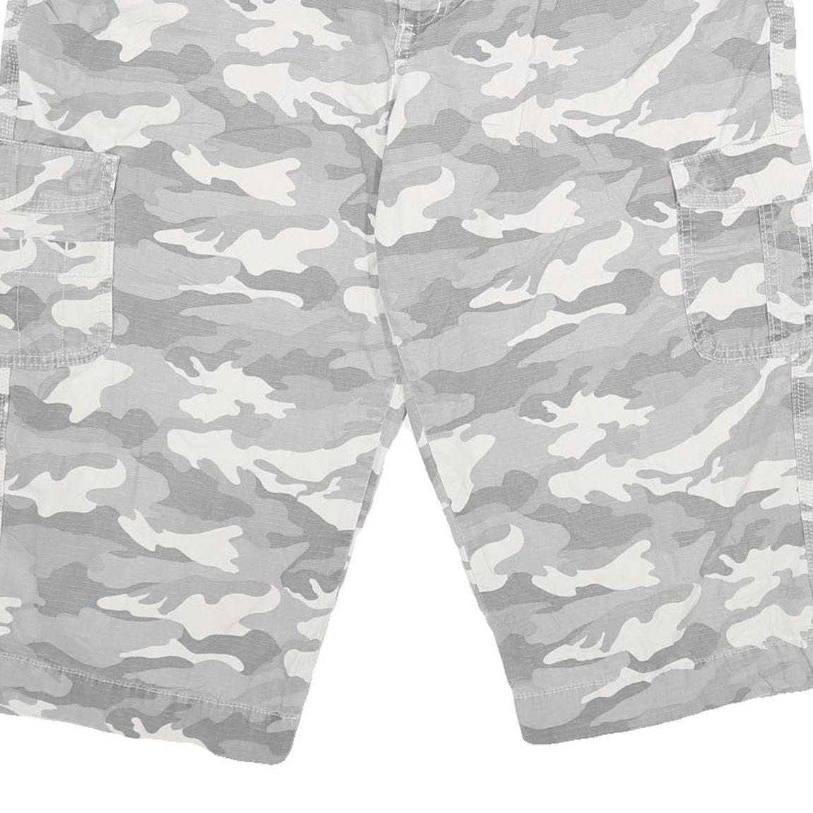 CARHARTT Womens Shorts Grey & White Camouflage Casual UK 22 W40 Relaxed Fit