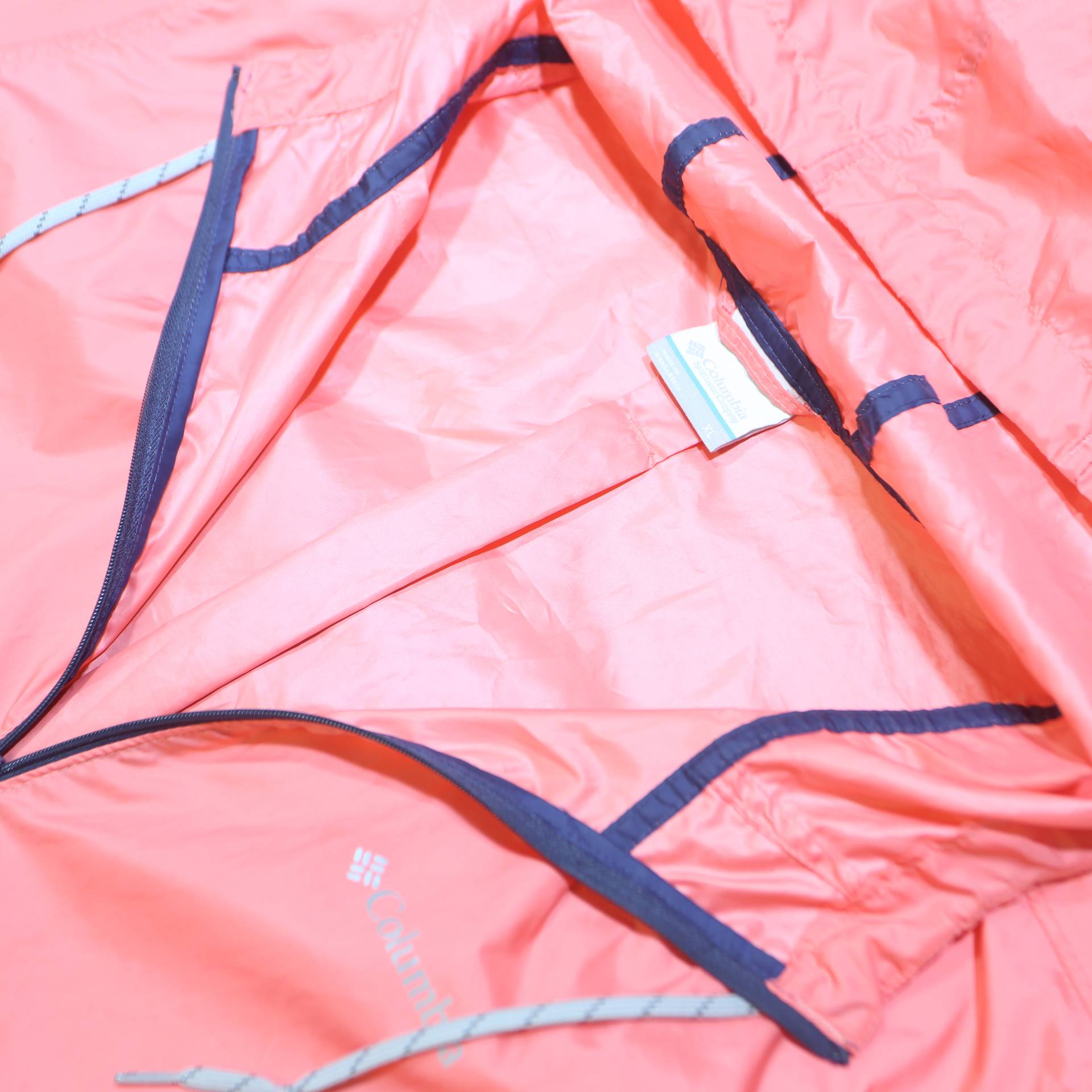 COLUMBIA Womens Pink & Blue Outdoor Jacket L Polyester Blend Zip Hooded