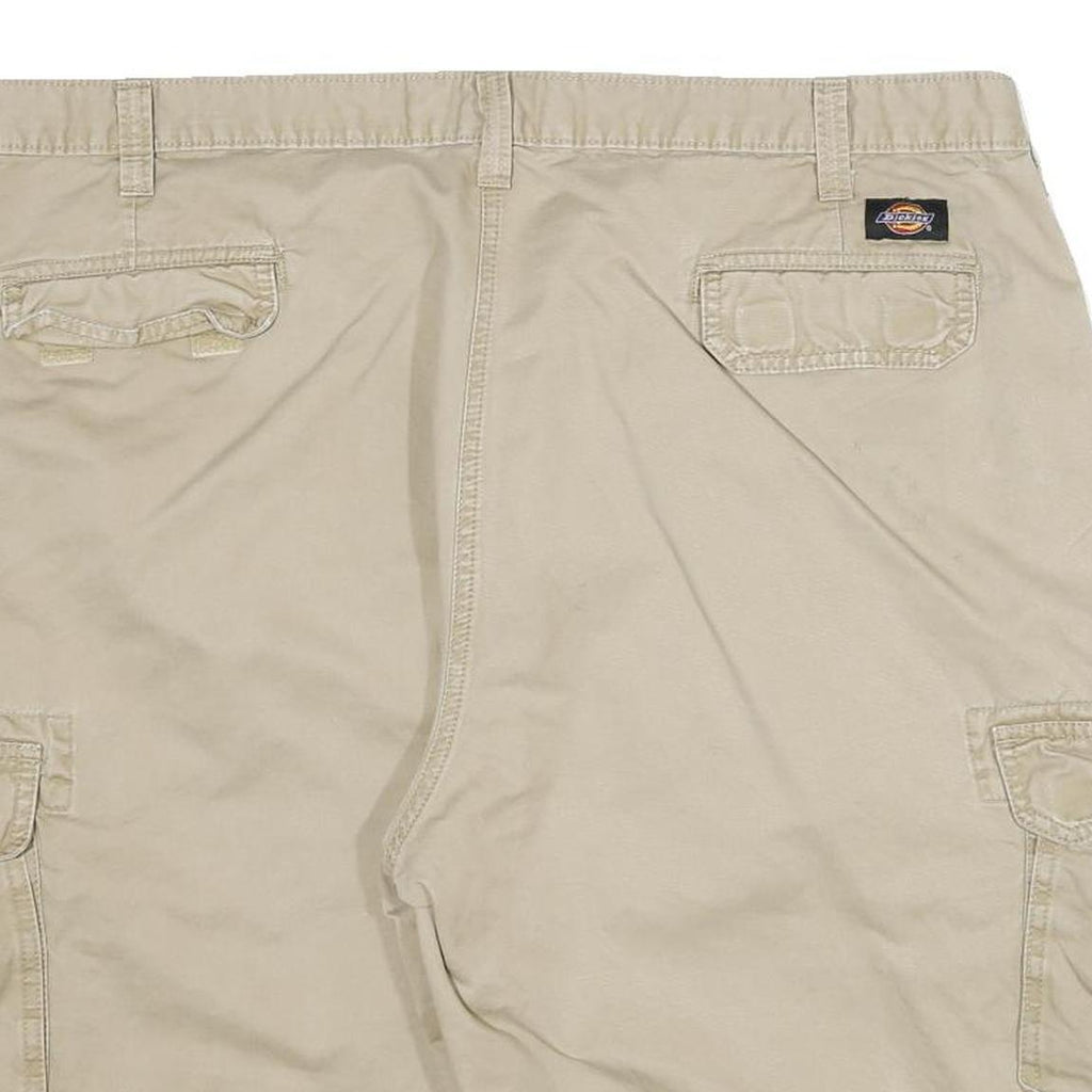 DICKIES Mens Shorts Beige Cargo Cotton Blend 2XL W38 Workwear Casual