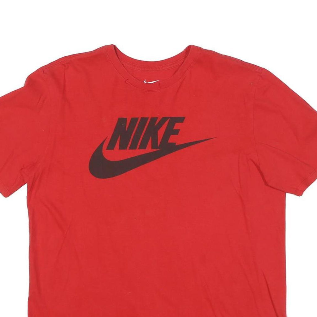 NIKE Mens Red Classic T-Shirt L Short Sleeve Crew Neck Cotton Blend