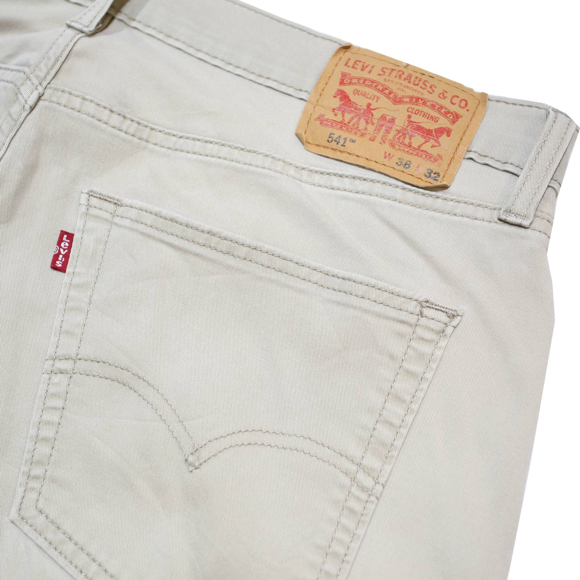 LEVI'S Mens Slim Beige Cotton Blend Trousers W36 L29 Zip Closure Casual Wear