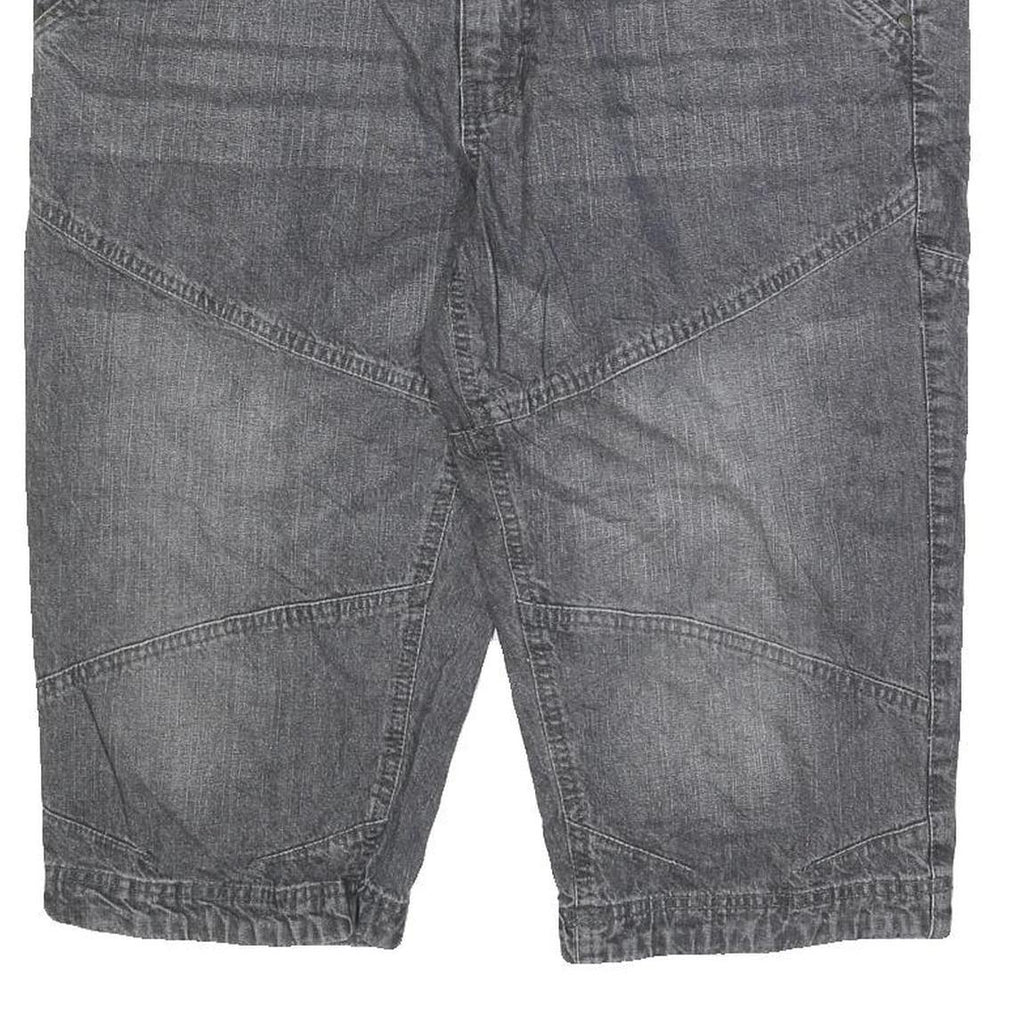 ARIZONA JEAN COMPANY Mens Grey Casual Denim Shorts XL W38 Relaxed Fit Reflective