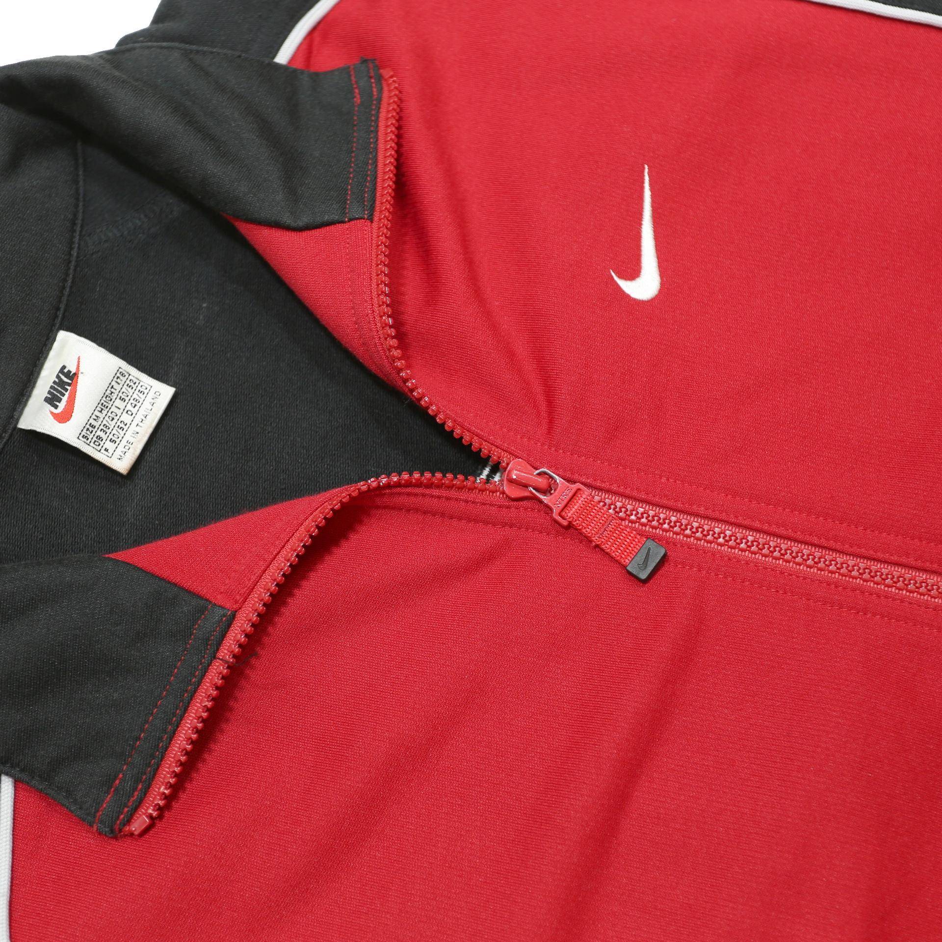 NIKE Mens Black & Red Athletic Zip Jacket M Polyester Blend Basketball Logo