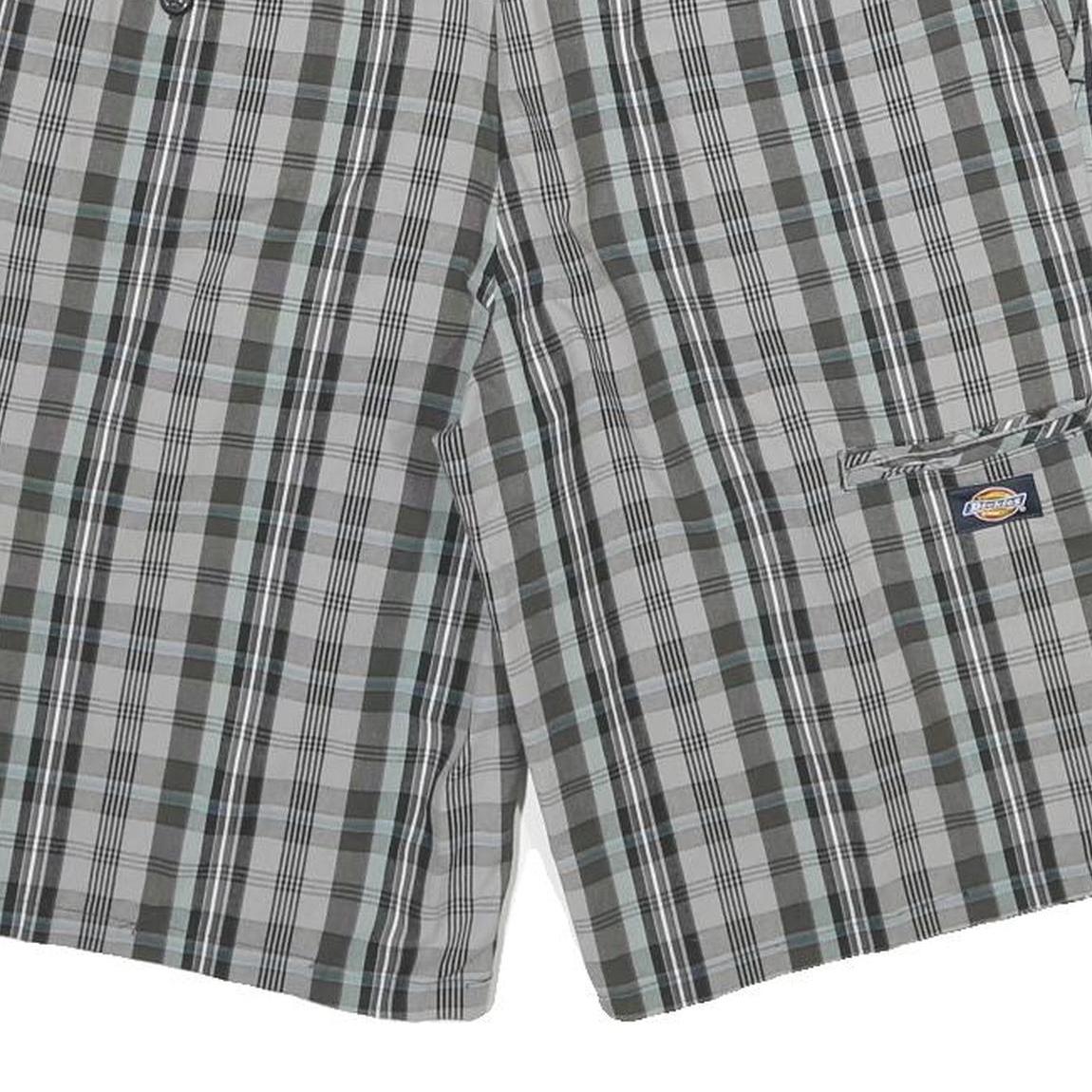 DICKIES Mens Shorts Grey Black Plaid M W32 Cargo Cotton Blend Casual